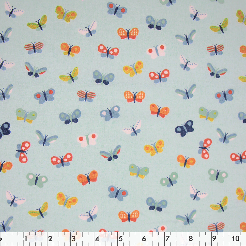 FABRIC CREATIONS 42 x 8yd Cotton Fabric Bolt - Blue Hello Spring