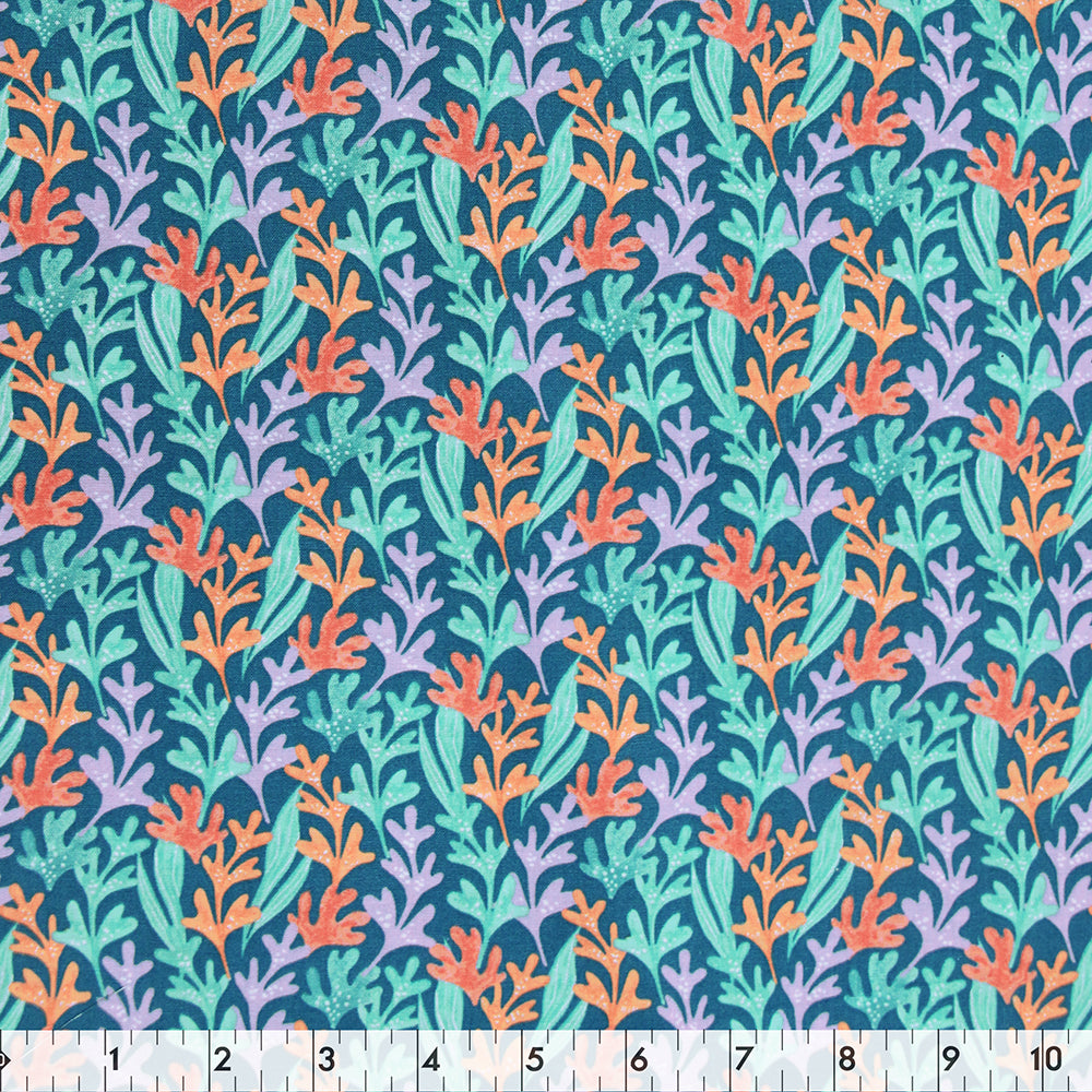 FABRIC CREATIONS Cotton Fabric Bolt 42 in × 8 yd