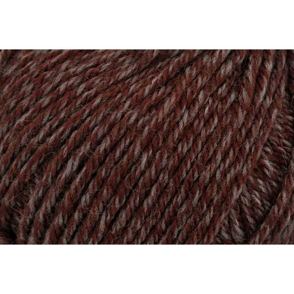 UNIVERSAL Deluxe Worsted Wool Yarn, 100 g / 220 yd, Cappuccino Rustic