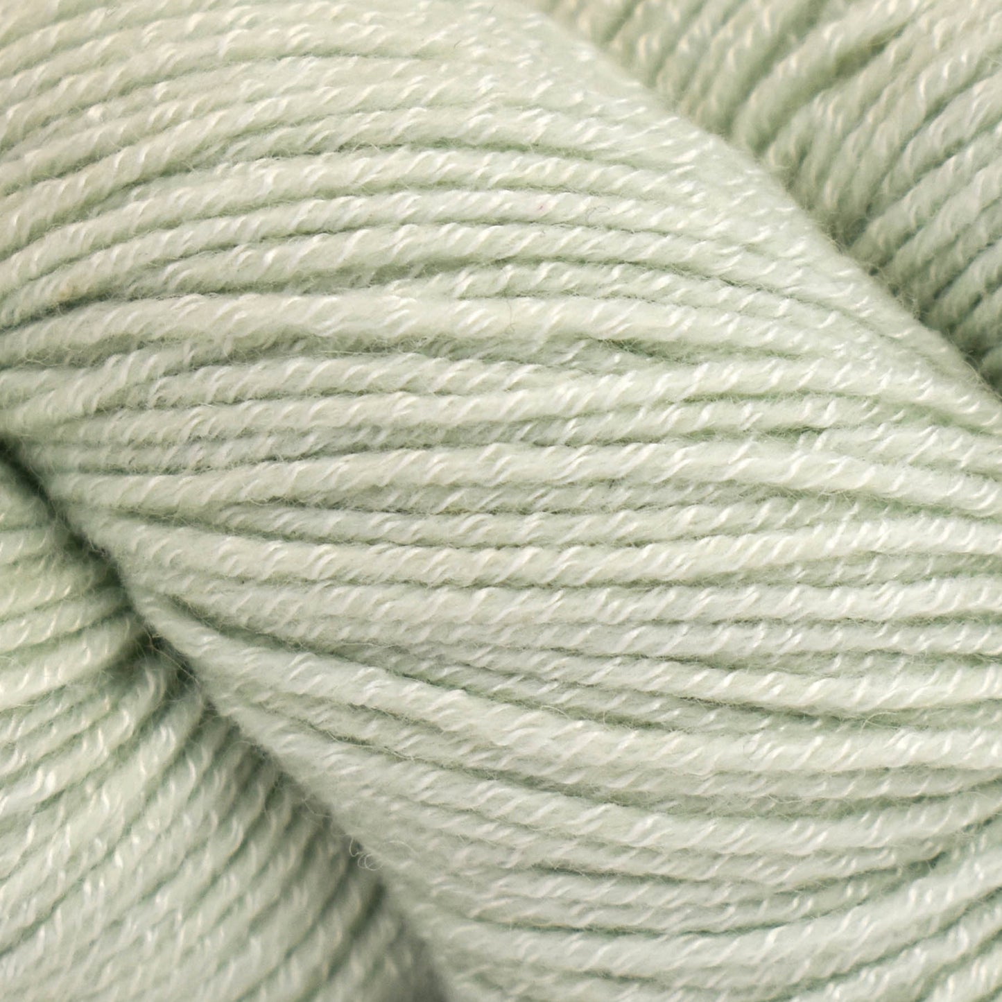 UNIVERSAL YARN Wool Pop Bamboo/Wool Blend Yarn 100 g / 260 m - Lily Pad