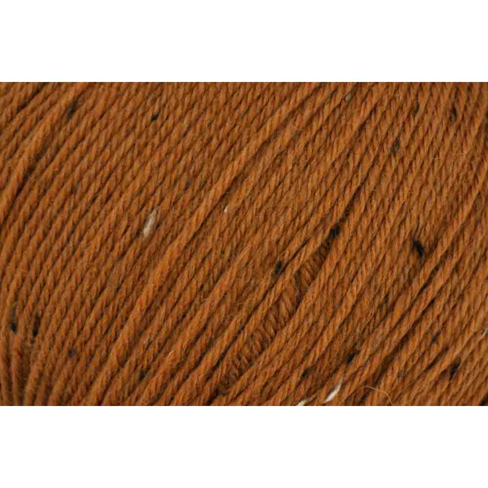 UNIVERSAL Deluxe Worsted Tweed Superwash Yarn 100g 199m Camel