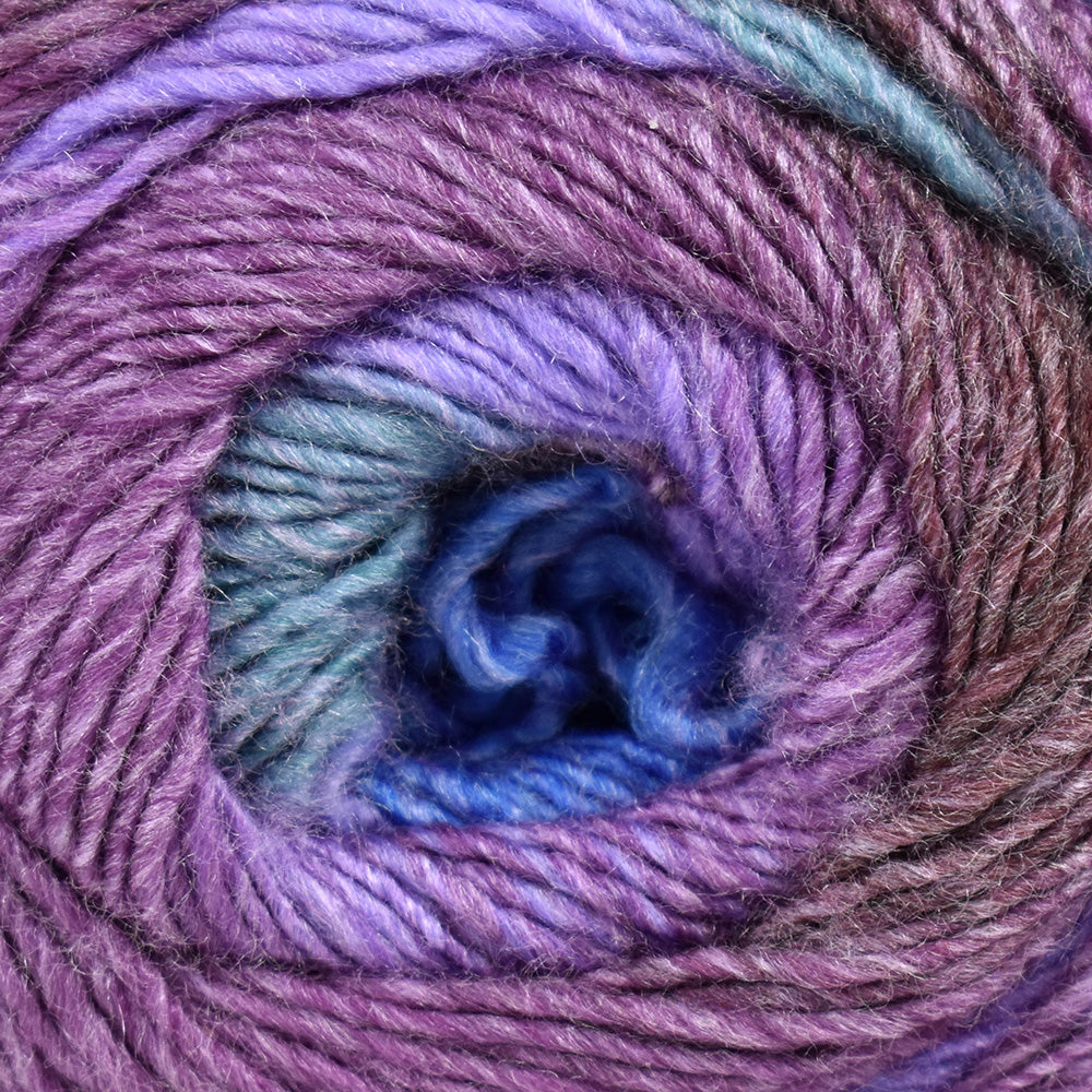 UNIVERSAL Colourburst Yarn, 200 G / 604 M, Aries
