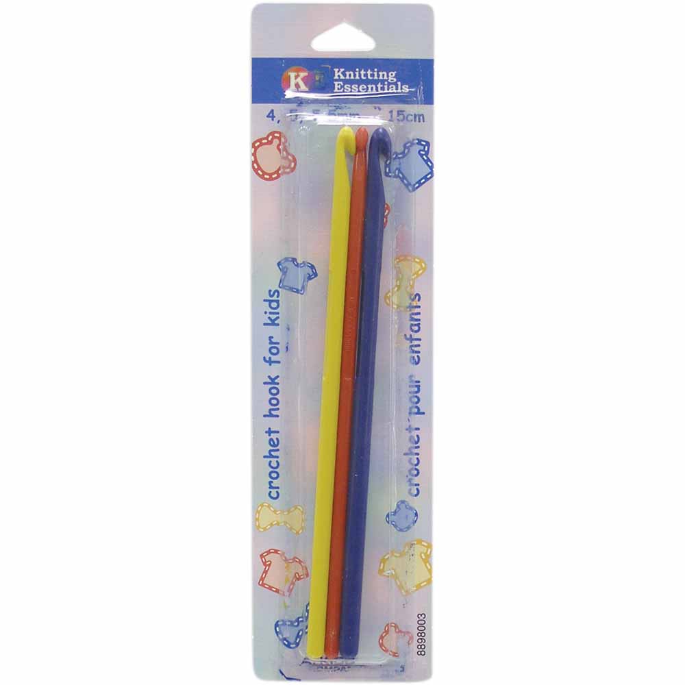 KNITTING ESSENTIALS Kids Crochet Hooks Set – 15 cm (6″) – 3‑Piece – 4.0/5.0/5.5 mm – Red/Yellow/Blue