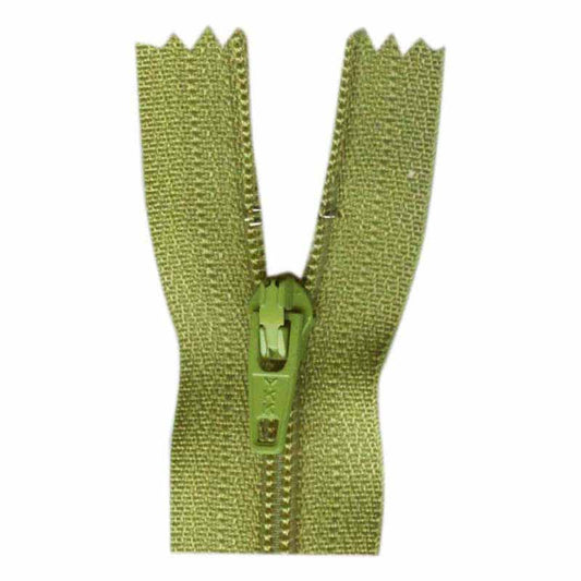 COSTUMAKERS General Purpose Closed End Zipper 18cm (7") - Apple Green - 1700