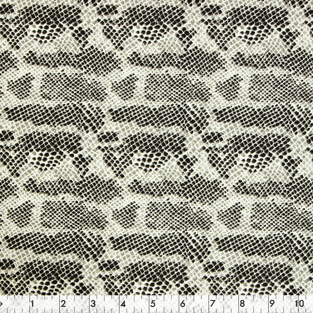 FABRIC CREATIONS 42" × 8 yd Cotton Fabric Bolt — Gray Sassy Skins