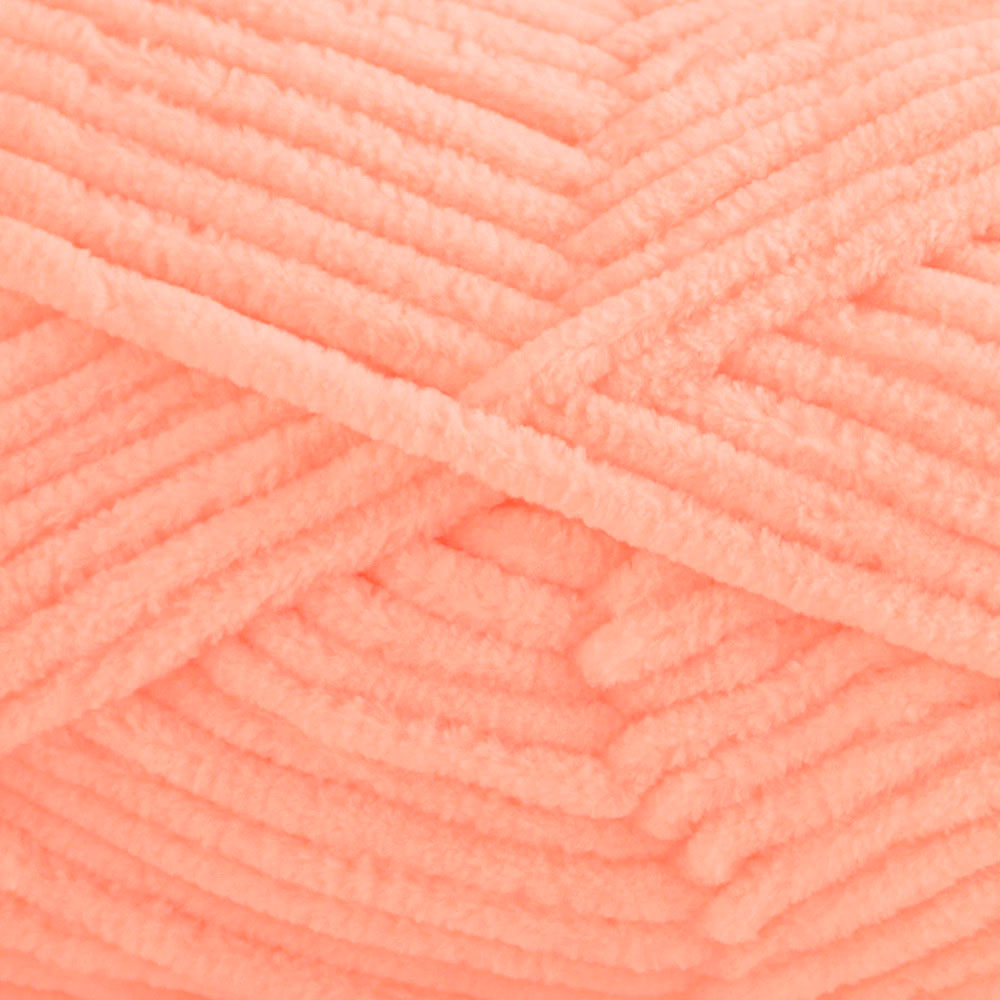 UNIVERSAL Bella Chenille Super Bulky Yarn 100g 120m/131yd Peach (#115)