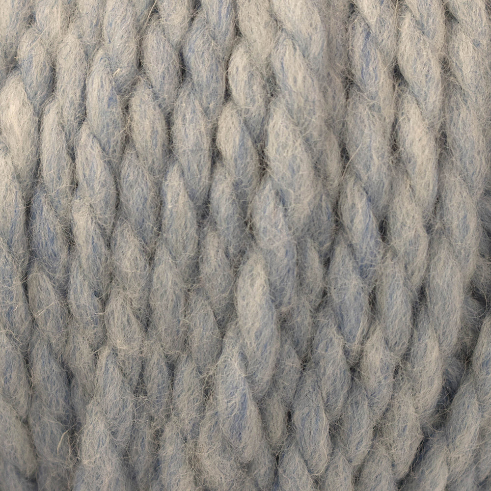 UNIVERSAL Be Wool #1783 Super Bulky Yarn 200 G 94 Yd Blue Thistle