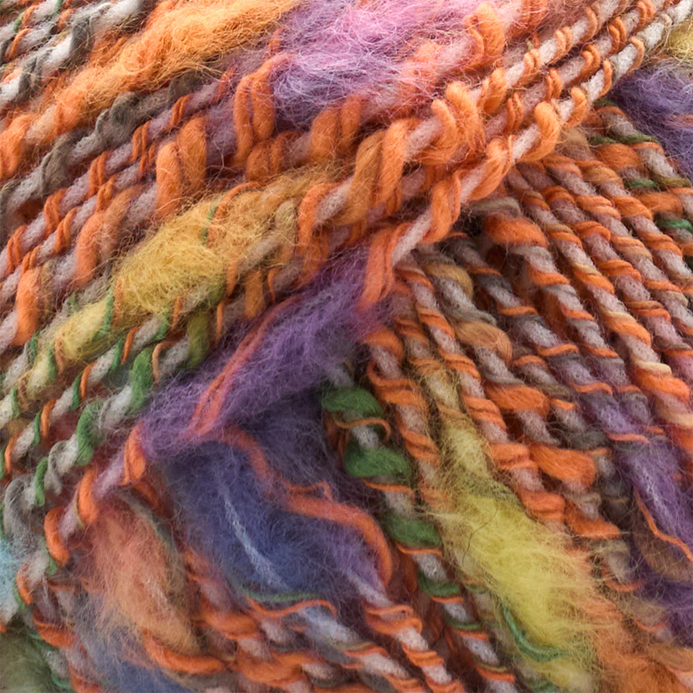 UNIVERSAL Tango Yarn 50 g (1.75 oz) skein Tigre