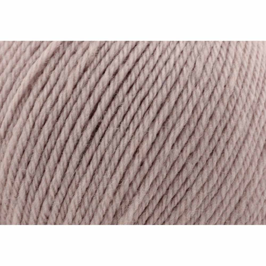 UNIVERSAL Deluxe Worsted Superwash wool yarn Steel Cut Oats, 100 g / 199 m (218 yd)