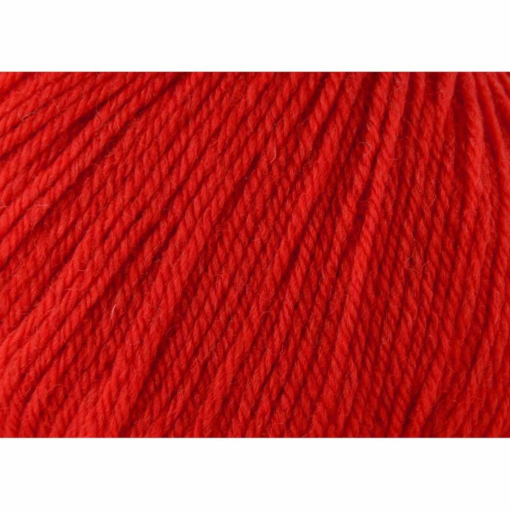 UNIVERSAL Deluxe Worsted Superwash wool yarn Christmas Red, 100 g / 199 m (218 yd)