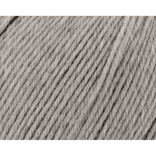 UNIVERSAL Deluxe Worsted Superwash wool yarn Smoke Heather, 100 g / 199 m (218 yd)