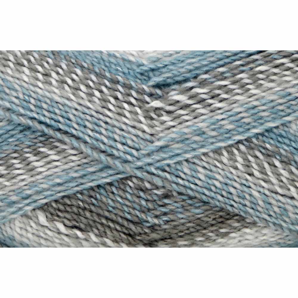 UNIVERSAL Major 1858 yarn Glacier 200 g / 300 m