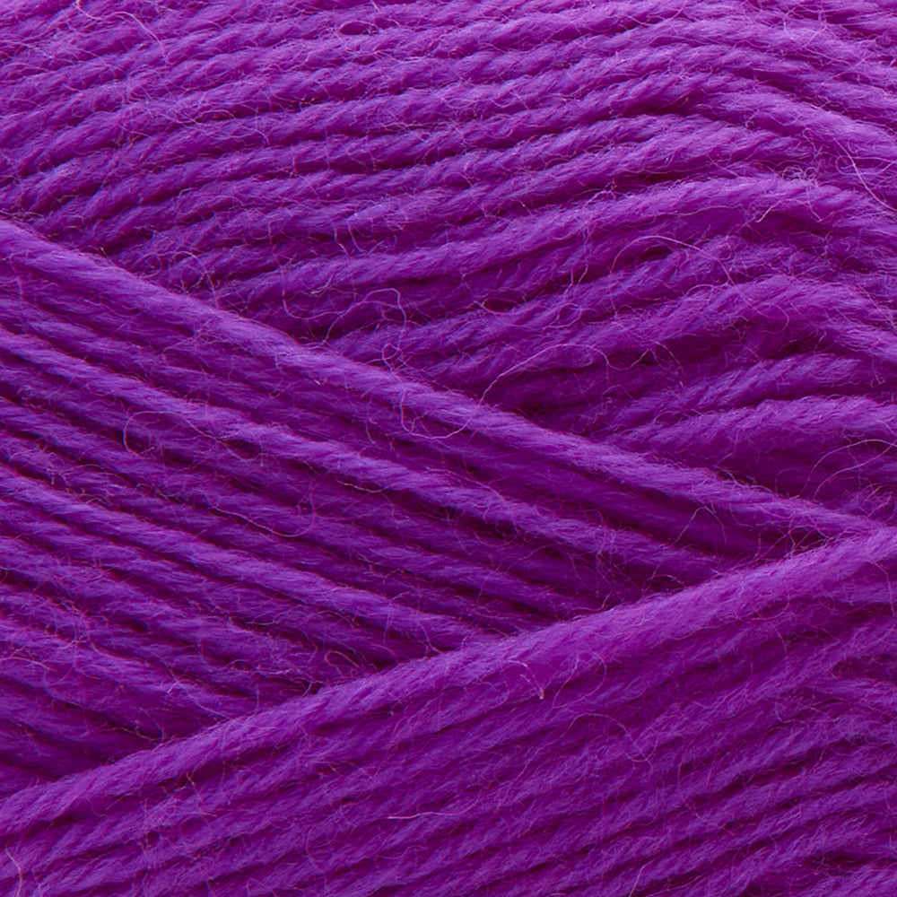 UNIVERSAL Uni Merino Mini 156 Neon Purple 25 g yarn