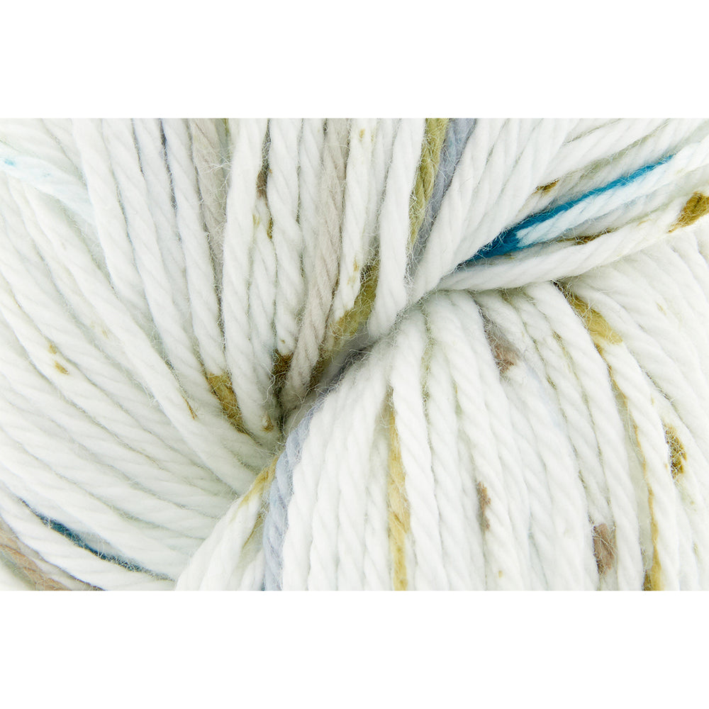UNIVERSAL Cotton Supreme Speckles Worsted Cotton Yarn 100g 165m Green Bean