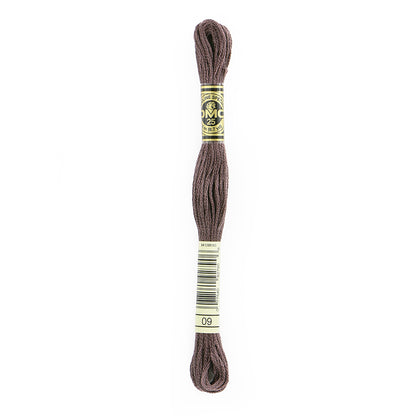 DMC 6-Strand Cotton Embroidery Floss 8m (8.7 yd) 09 Very Dark Cocoa