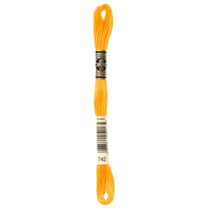 DMC #117 Cotton 6-Strand Floss 8 m - Light Tangerine (742)