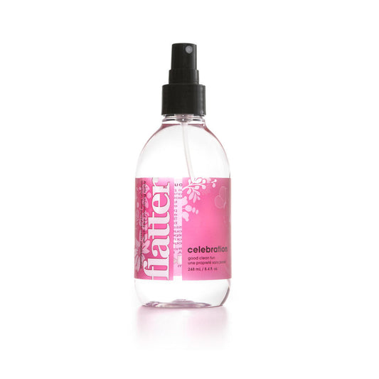 SOAK Flatter Fabric Smoothing Spray Starch-Free 248 mL (8.4 fl oz) Celebration