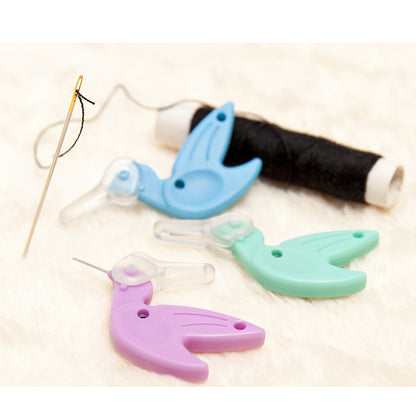 SEW TASTY Hummingbird Needle Threader With Cover 36-Pc Display