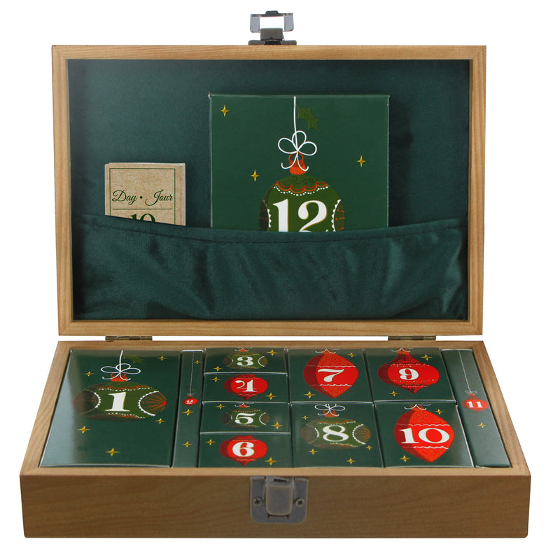 UNIQUE® 12 Days of Stitchmas Vintage Gift Set