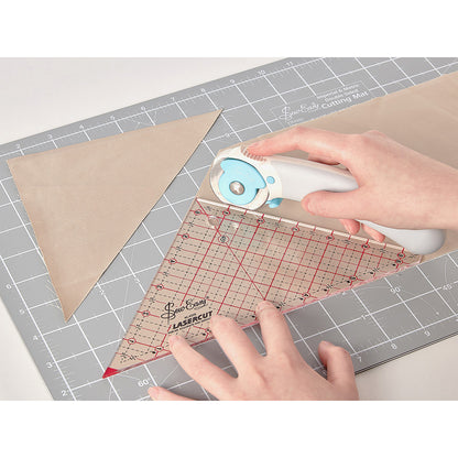 SEW EASY 90° Triangle Ruler Half-Square 6 1/2 x 6 7/8 in