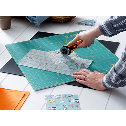 OLFA Rotating Self-Healing Cutting Mat 17 in Square, Green