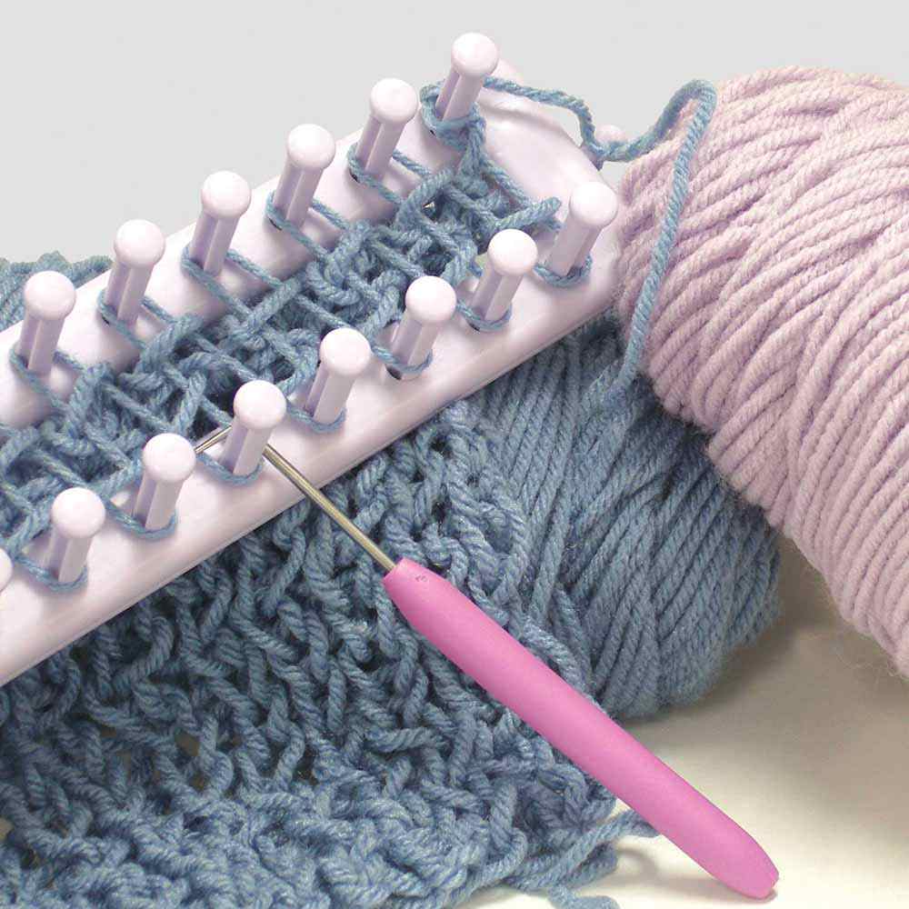 CRAFTING ESSENTIALS Long Knitting Loom 41 cm (16 in.)