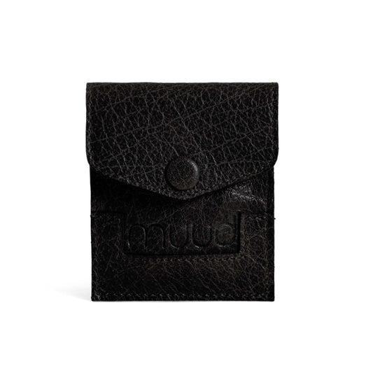 Bergen Black - Leather case 9.5cm x 8.5cm (3.74in x 3.34in)