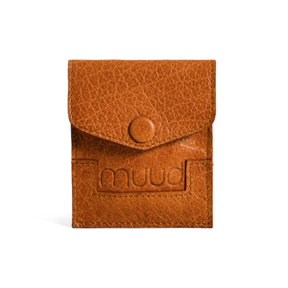 Bergen Whisky - Leather case 9.5cm x 8.5cm (3.74in x 3.34in)