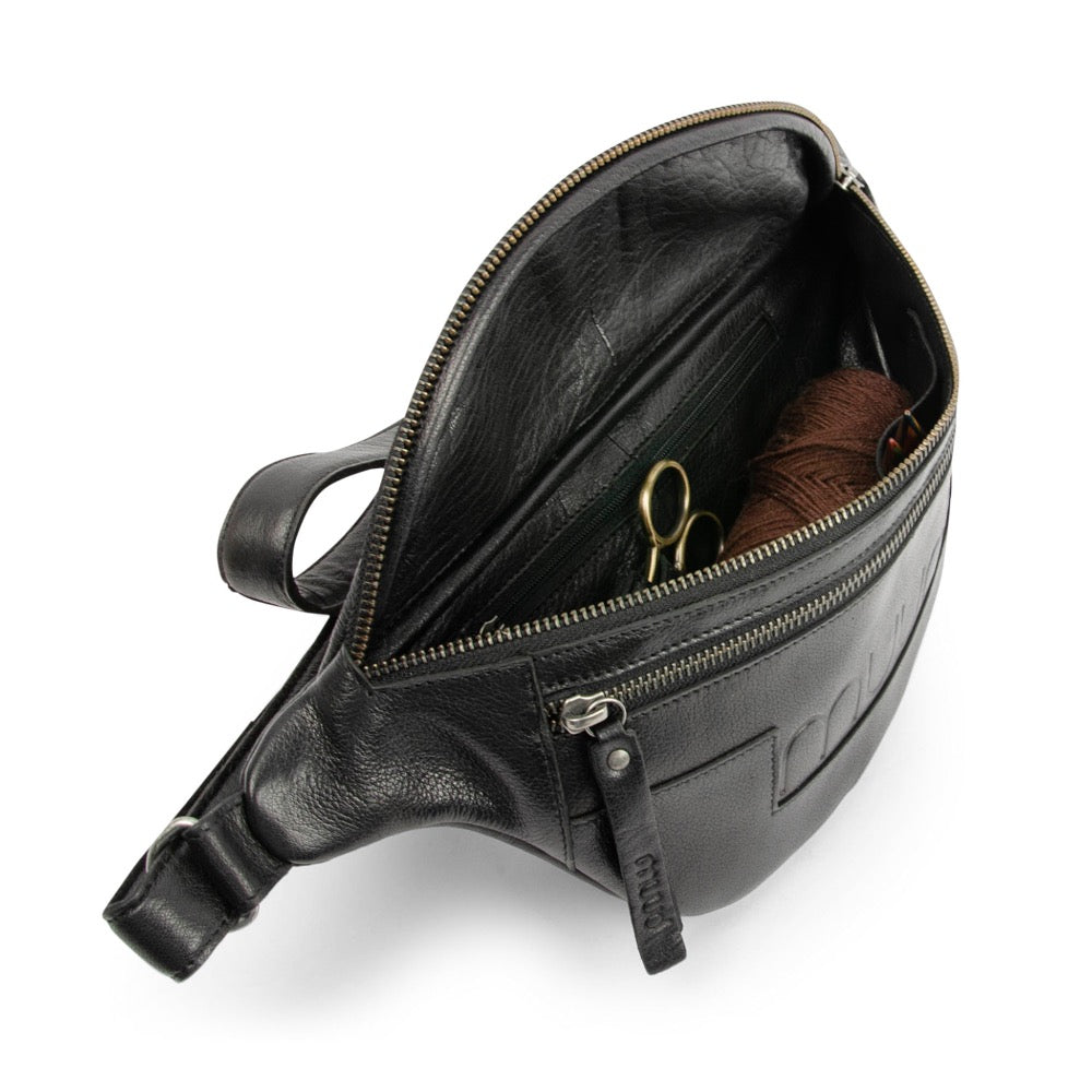 Vegas Black - Leather bumbag 17cm x 38cm x 10cm (6.7in x 14.96in x 3.93in)